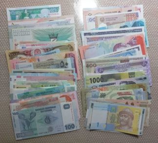 Coleção de 500 notas estrangeiras, todas diferentes e todas novas